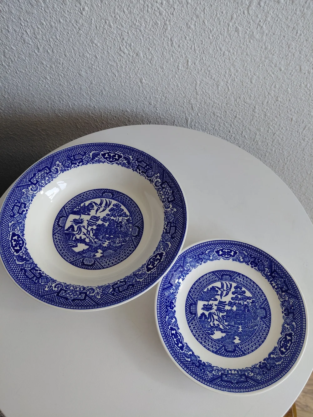Vtg Willow Ware Royal China Royal Ironstone 2 Matched Dinner Plates